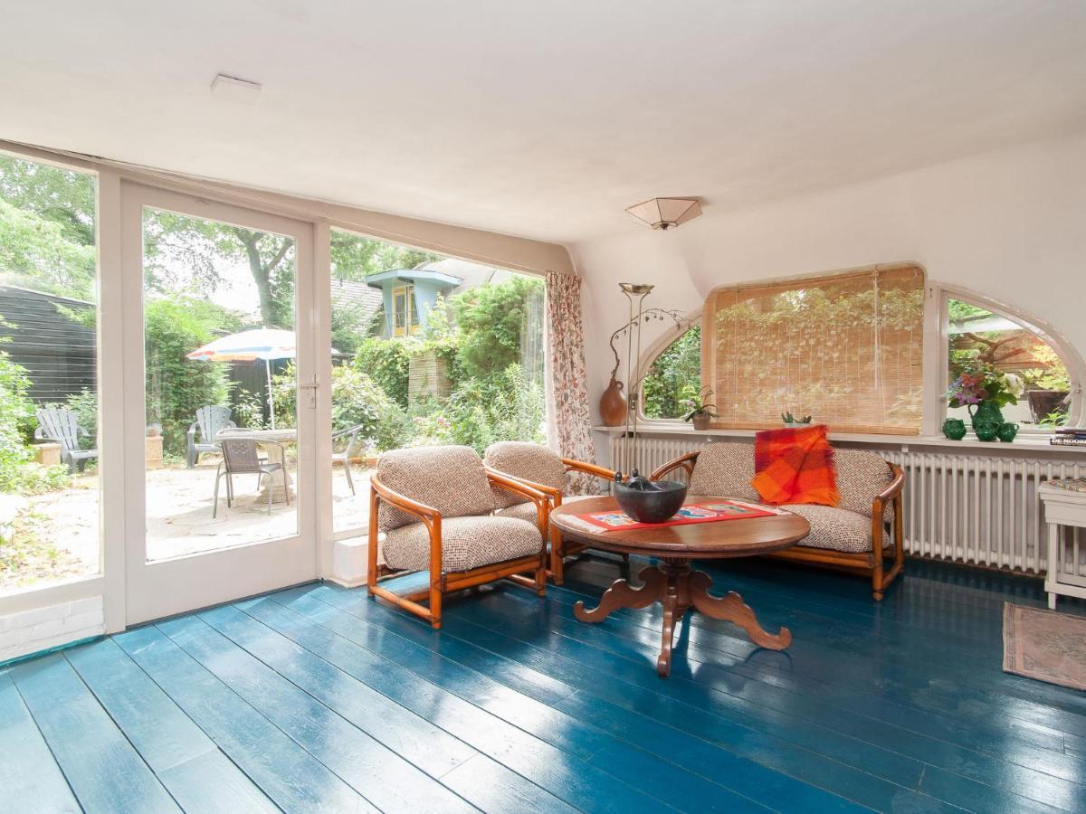 Calm Holiday Home In Bergen North Holland Bagian luar foto